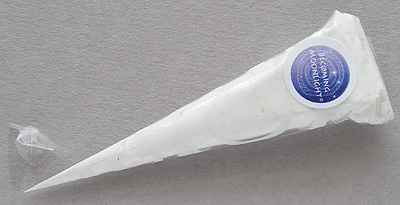 'white henna' cone