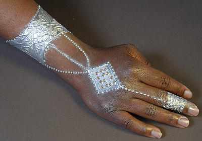 silver 'white henna' on dark skin