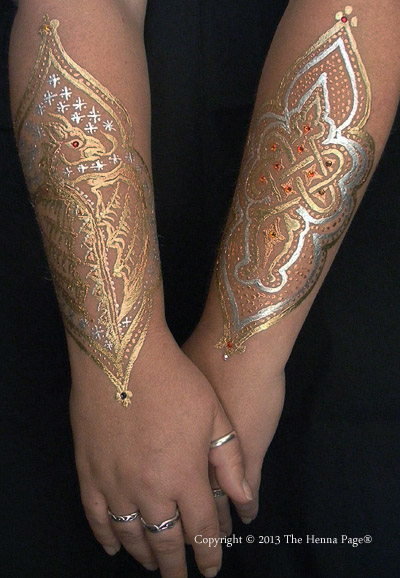 'White henna' golden Gauntlets