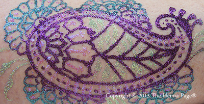 'white henna' becomes shimmering beauty